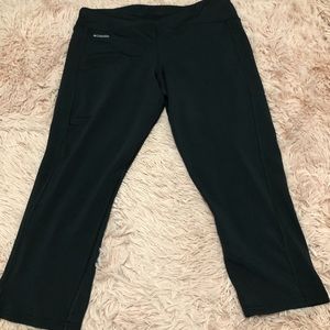 Columbia Women's Black Capri Leggings Size Medium